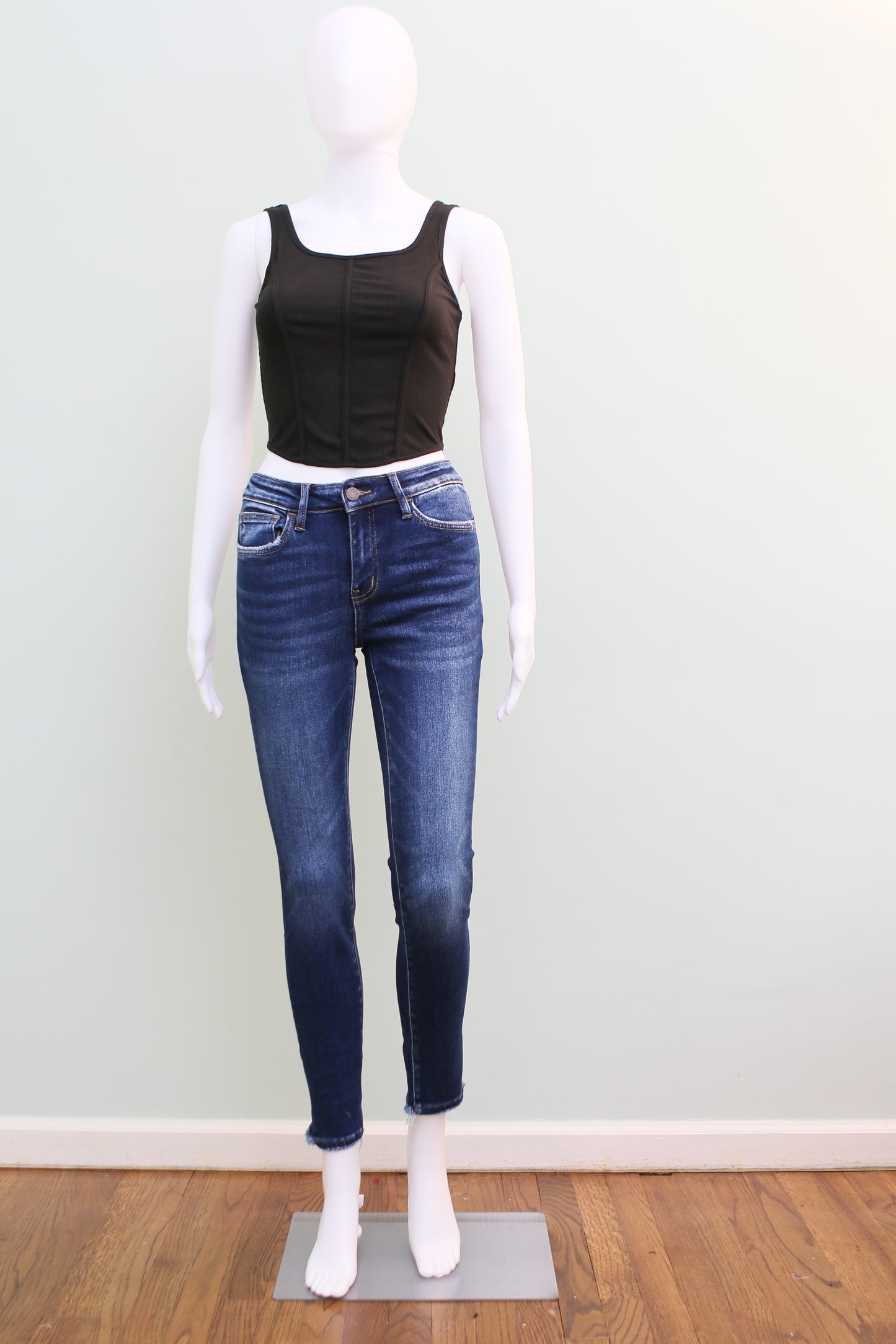 Isla Cropped Tank Top